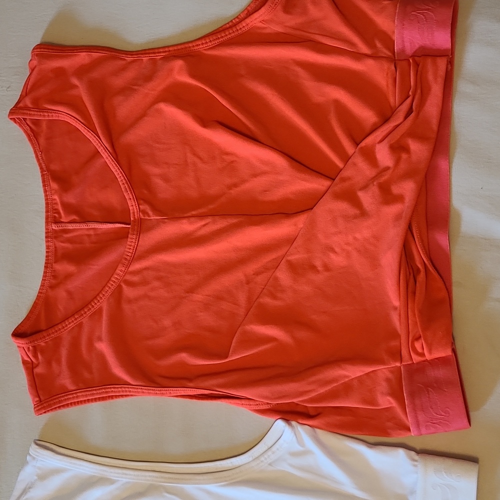 Fabletics Crop Top Set - Picture 6 of 8